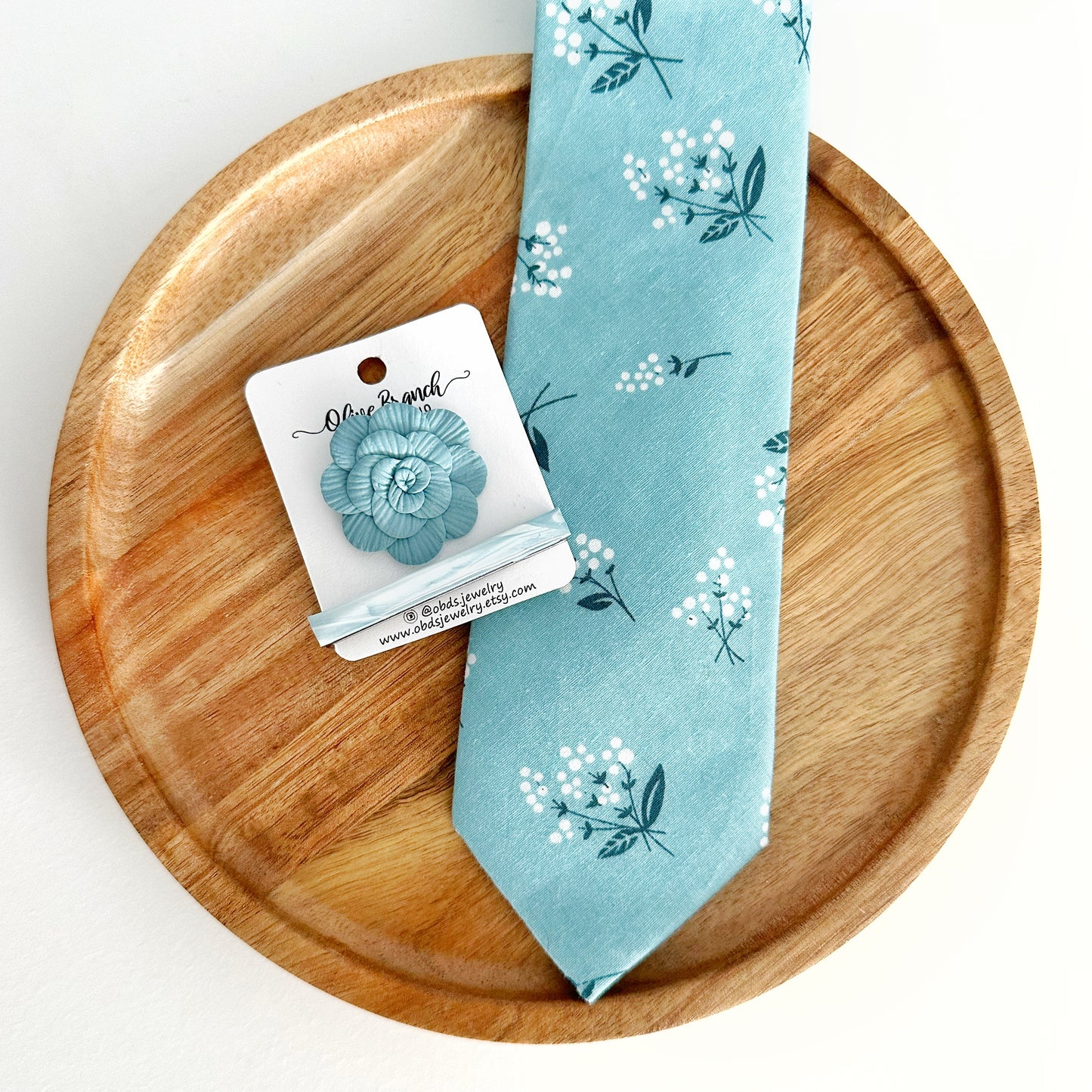 Floral Lapel Pin & Tie Clip Set (Tie not included)