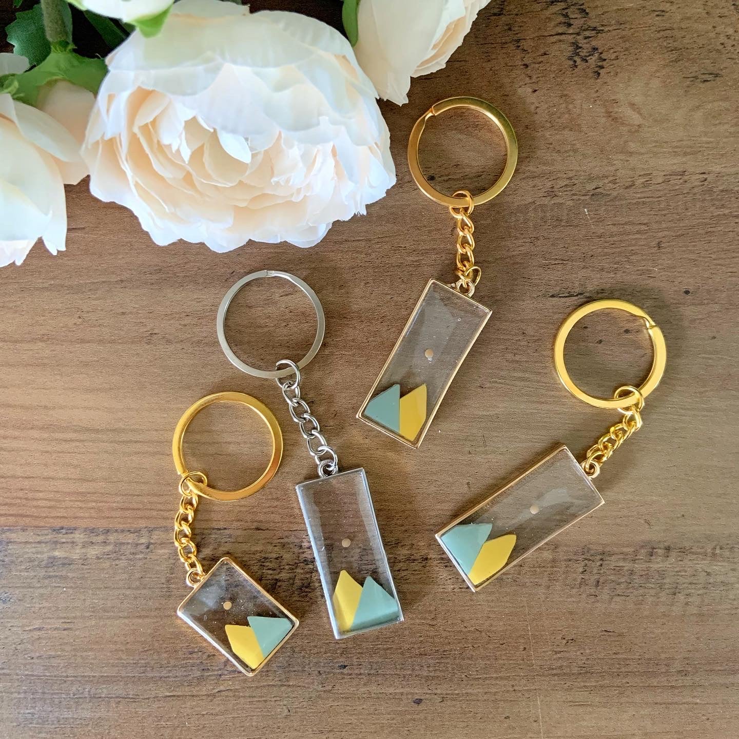 Mustard Seed & Mountains Keychain